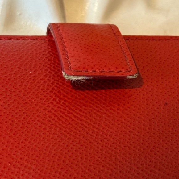 Salvatore Ferragamo Gancini Red Leather Wallet with the Box - Picture 9 of 12